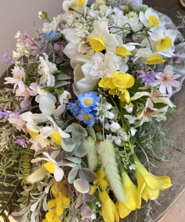 wiosenny_stroik_na_cmentarz